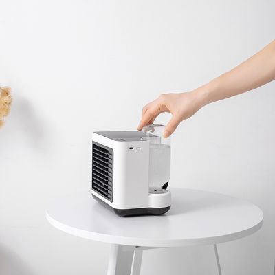 LEDライトスプレー付きデスク冷却ミストファンオフィスホーム用3風速モード