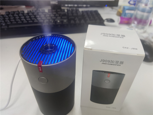 USB 220mlは変更の導かれた香りの拡散器の空気霧のスプレーの加湿器を着色する