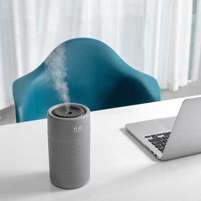 750ml USBは軽い加湿器を導いた