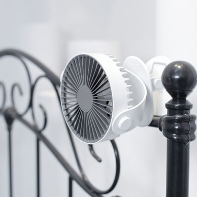 2000mAh バッテリーポータブル USB ファン BLDC 360 度テーブルクリップファン